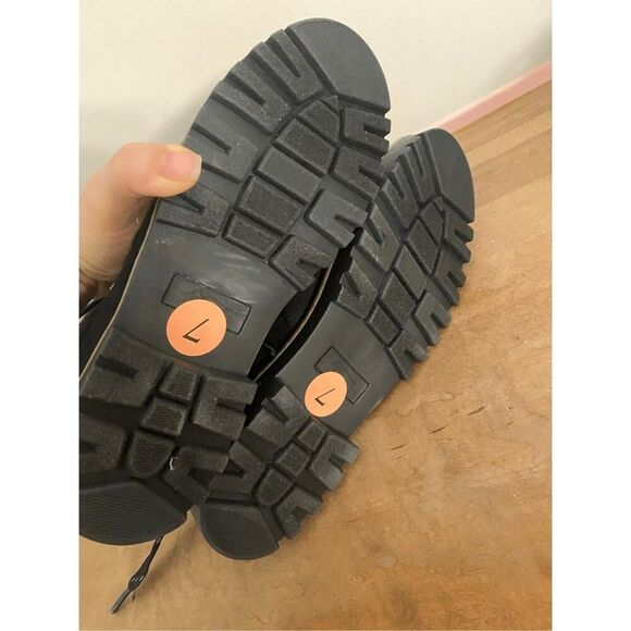 Cliffs by White Mountain size 7 NWT Women's Connie Boots black booties - Picture 8 of 8